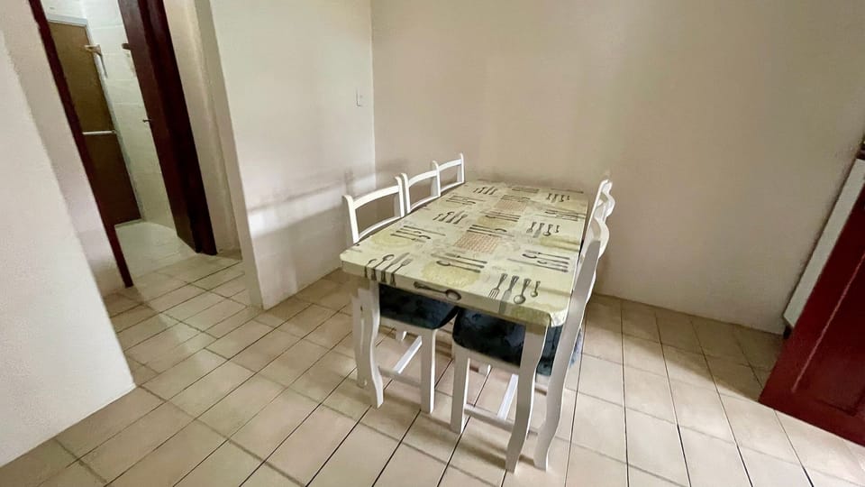 Apartment | Dining