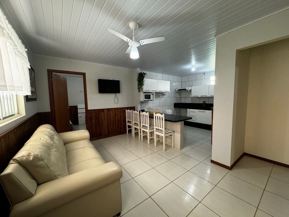 Apartment | Living area | TV