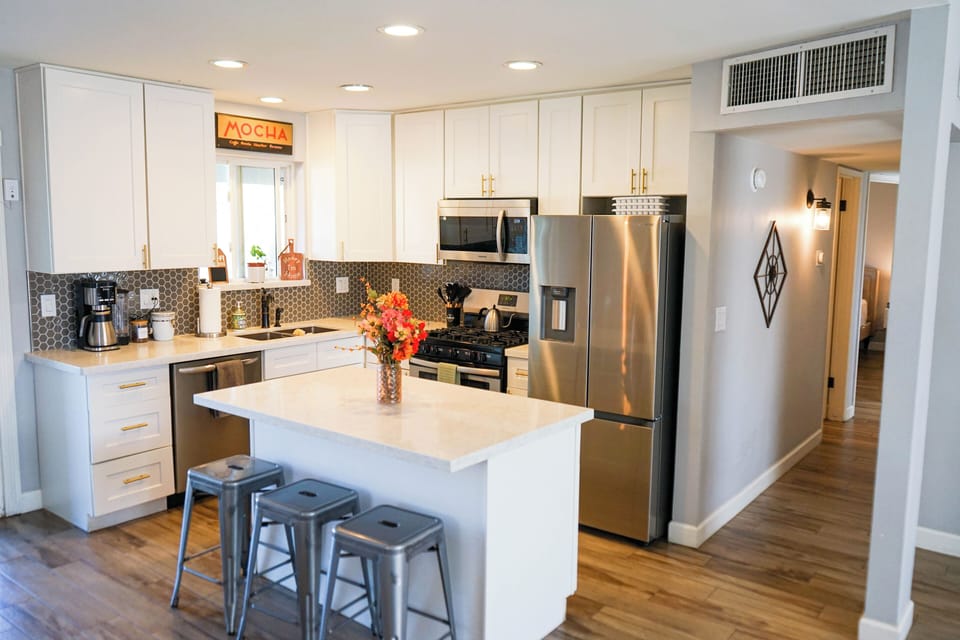 Fully stocked kitchen 