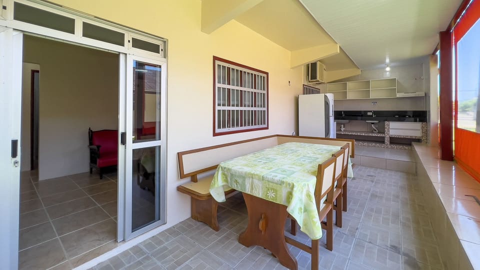 Apartment | Dining