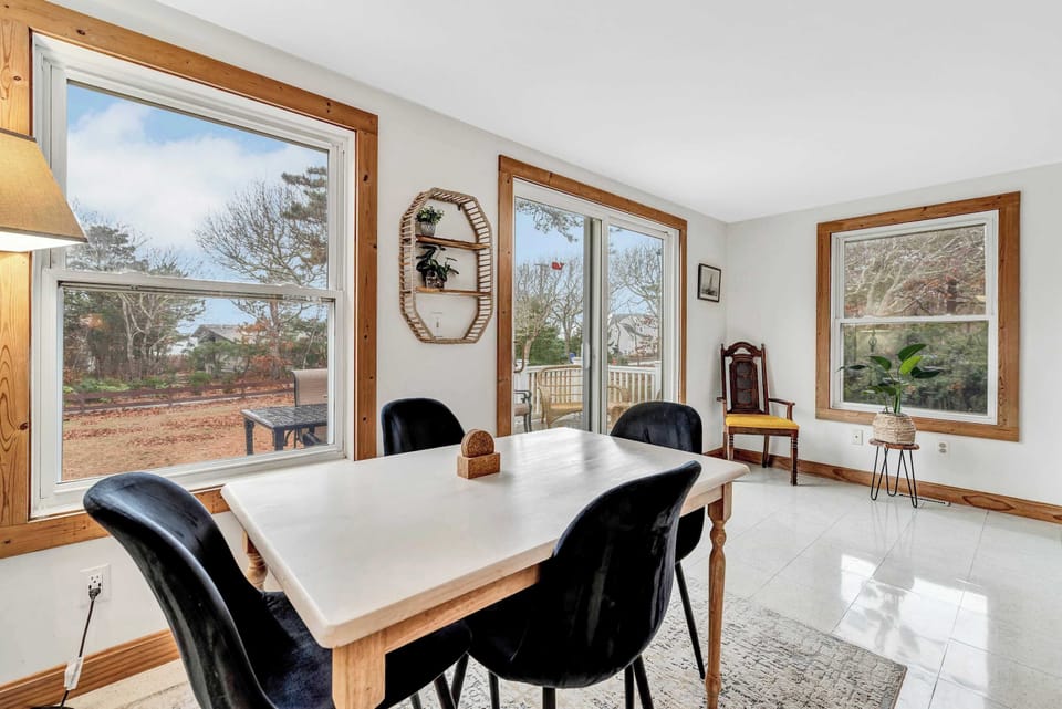 Sunlit mornings and serene views await in our charming dining nook—ideal for breakfasts and evening chats.