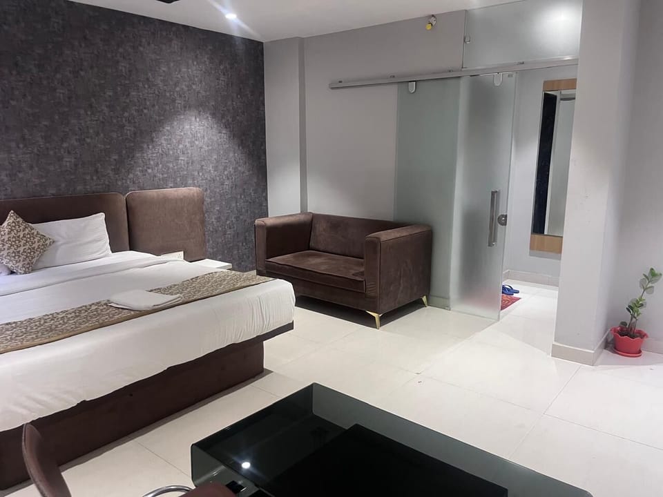 Superior Room, Garden View | Desk, WiFi (free)