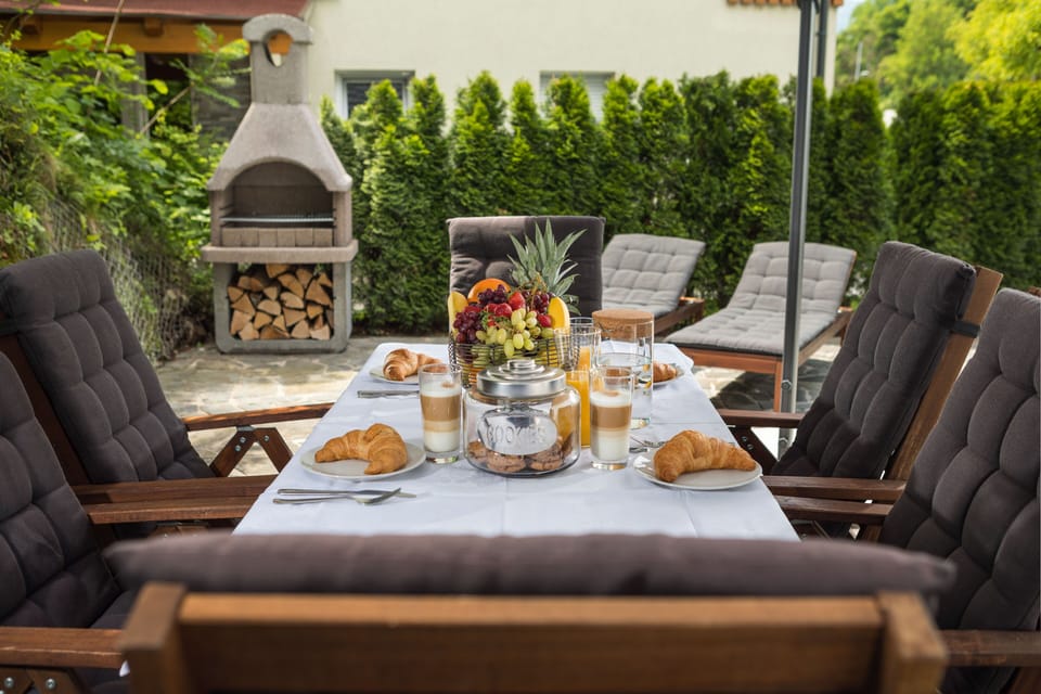 Comfort Villa, Garden View | Terrace/patio
