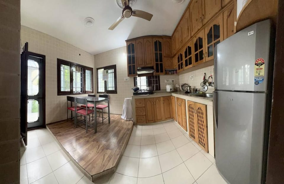 Villa, 5 Bedrooms, Accessible, Balcony | Interior