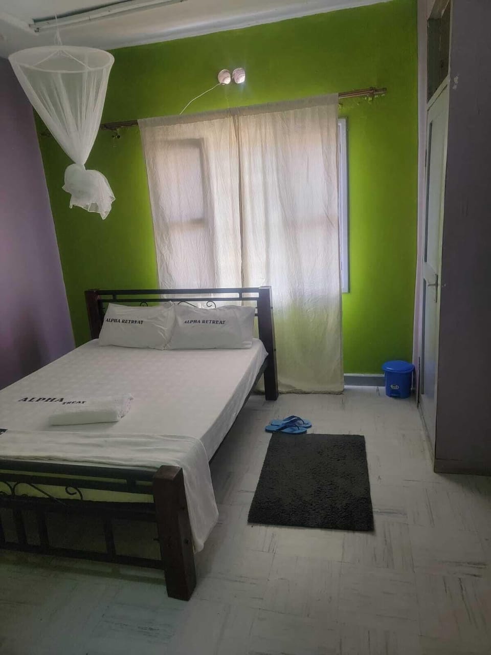 Double Room | Desk, laptop workspace, iron/ironing board, free WiFi