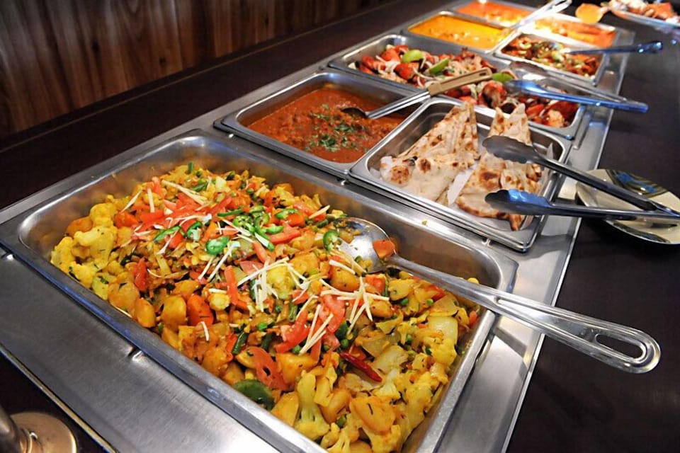 Daily buffet breakfast for a fee