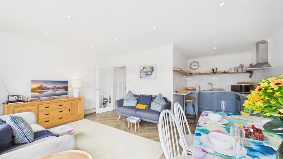 Apartment (2 Bedrooms) | Floor plan