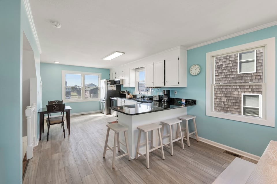 SN0515: Presidential Boardwalk | Mid Level Kitchen