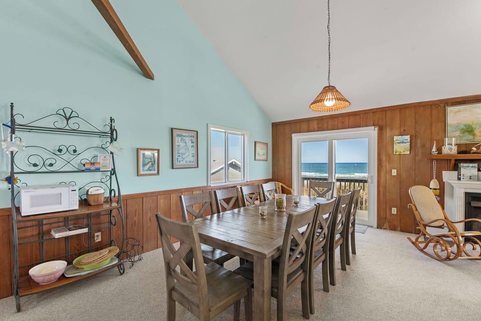 SN0325: Almost Home | Top Level Dining Area