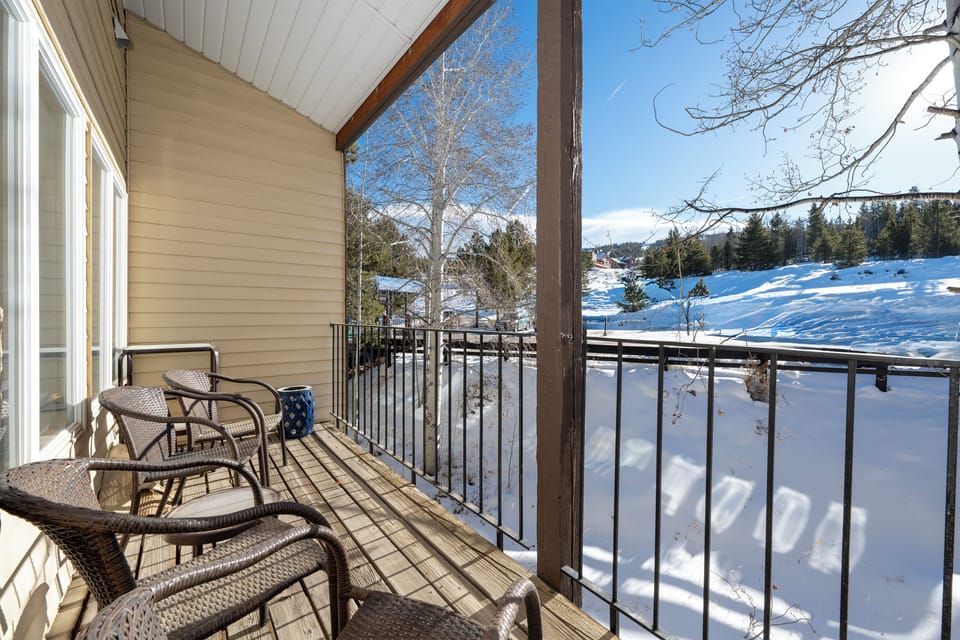Step onto your private balcony at Mountainside B-20 and breathe in crisp mountain air while taking in stunning winter views.