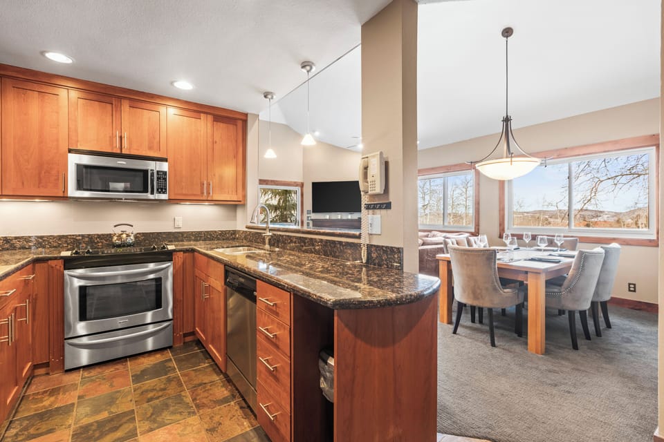 Snow Flower 123 offers a well-equipped kitchen with breakfast bar.