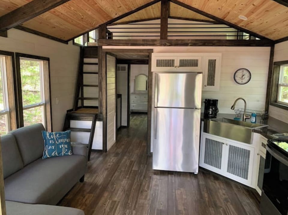 Living room/kitchen