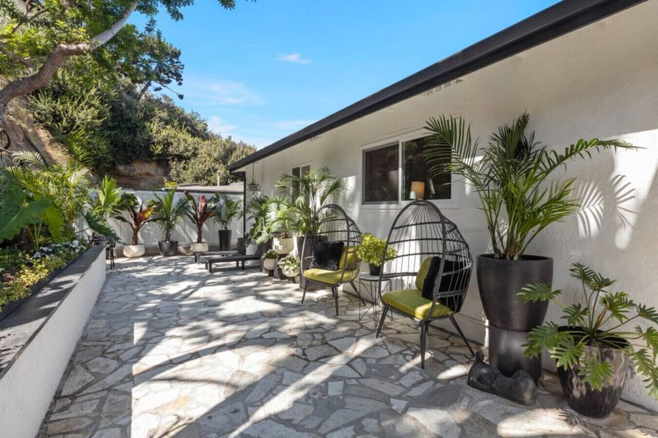 Outdoor seating area with plenty of seating options