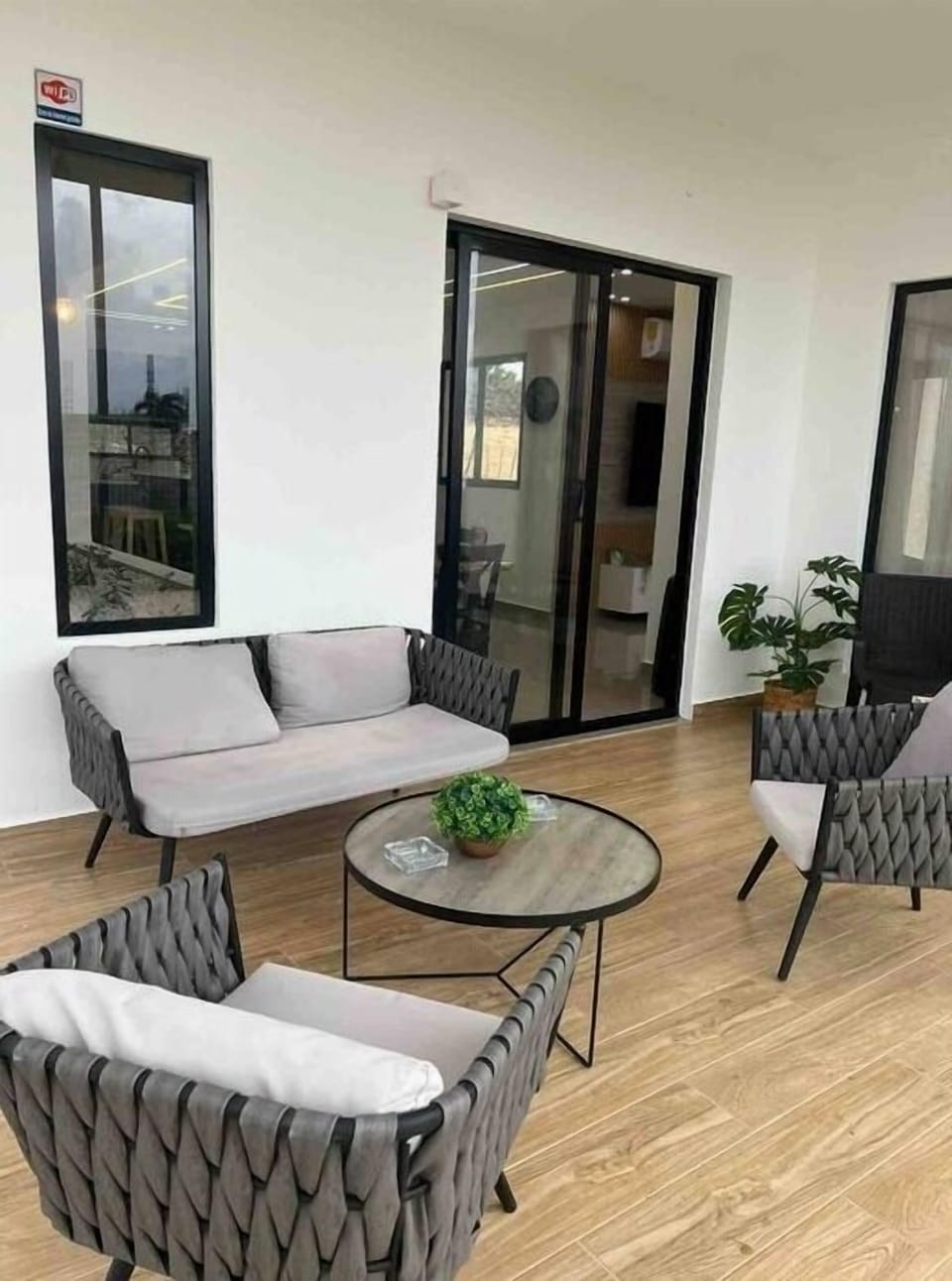 Terrace/patio