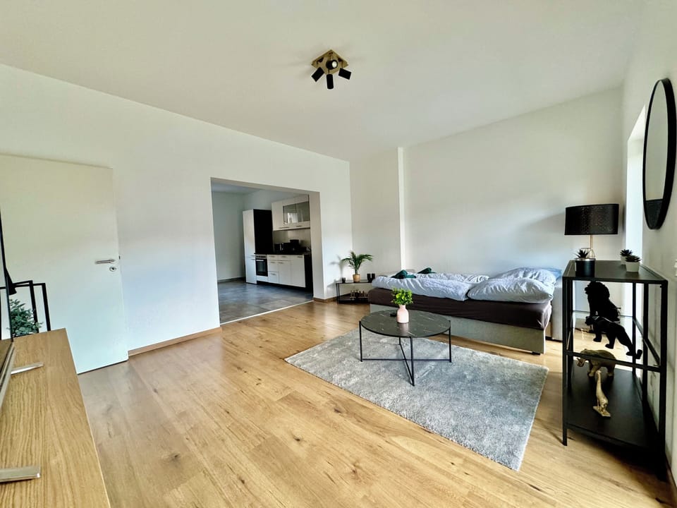 Schlafzimmer mit Schlafcouch