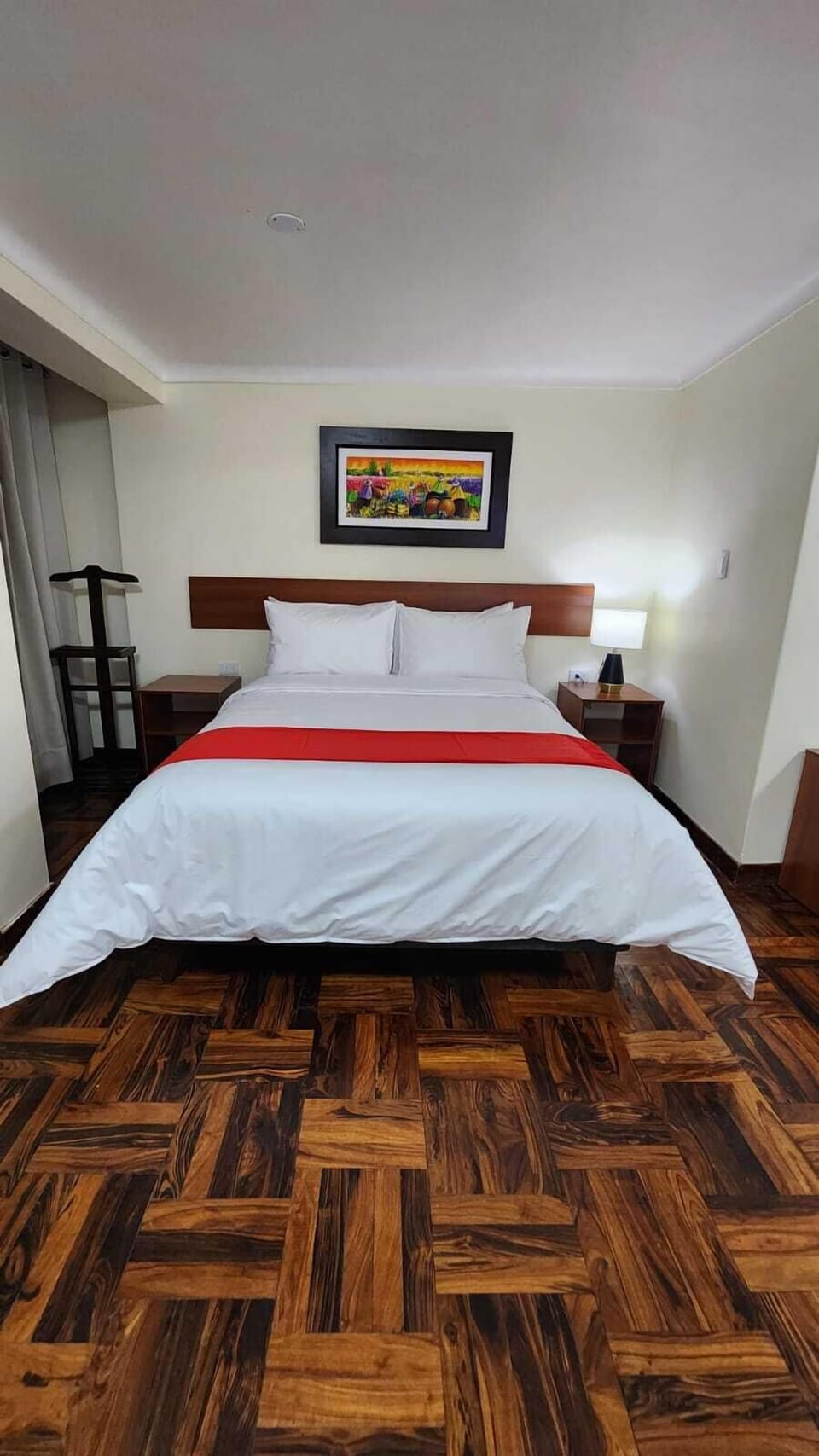 Comfort Double Bed | Desk, laptop workspace, free WiFi