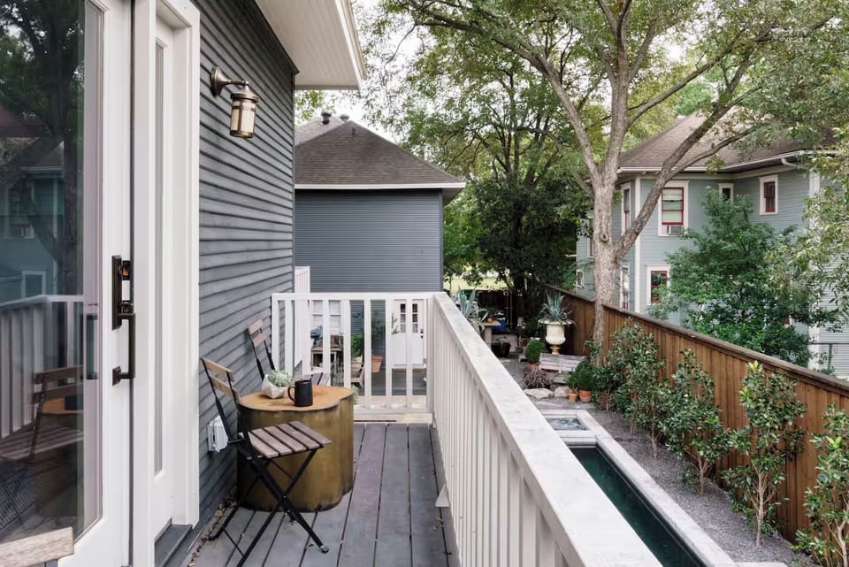 Balcony with pool view
