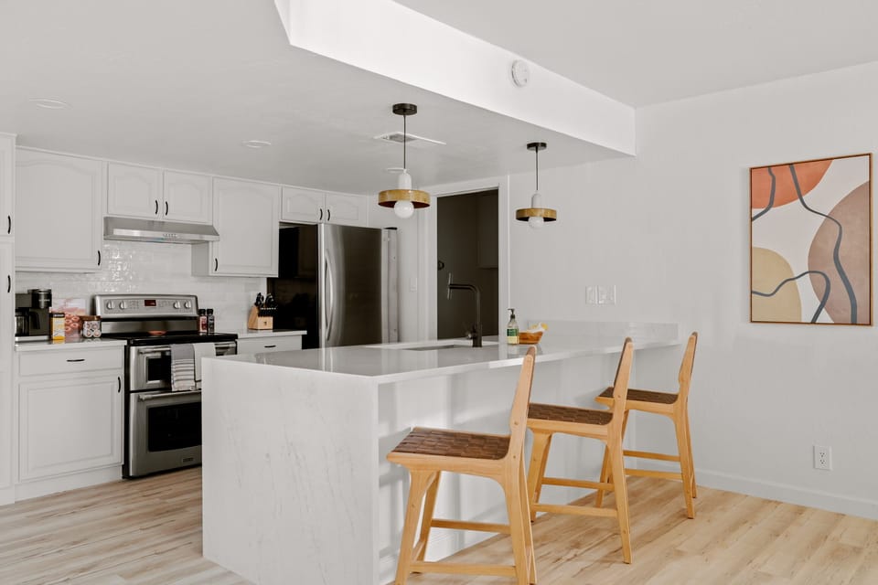 breakfast bar