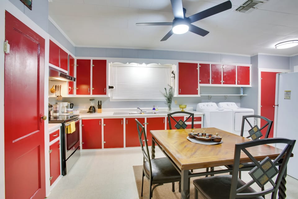 Kitchen | Cooking Basics | Blender | Toaster