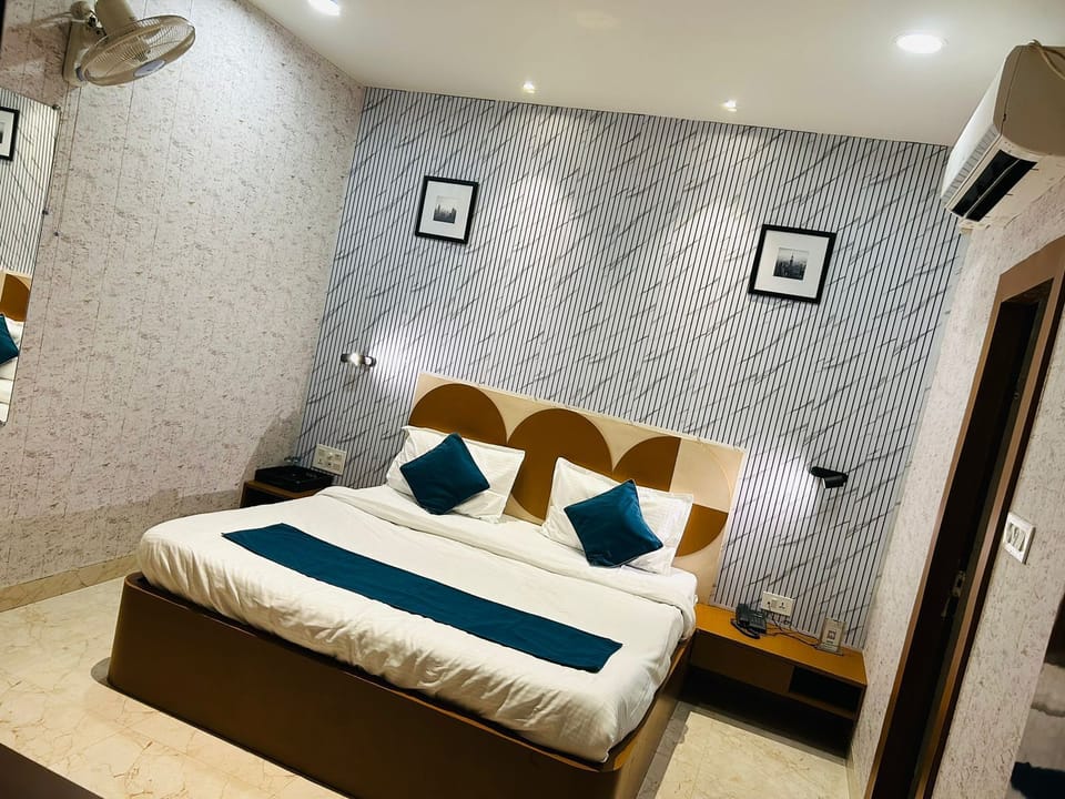 Deluxe Room, City View | Free WiFi