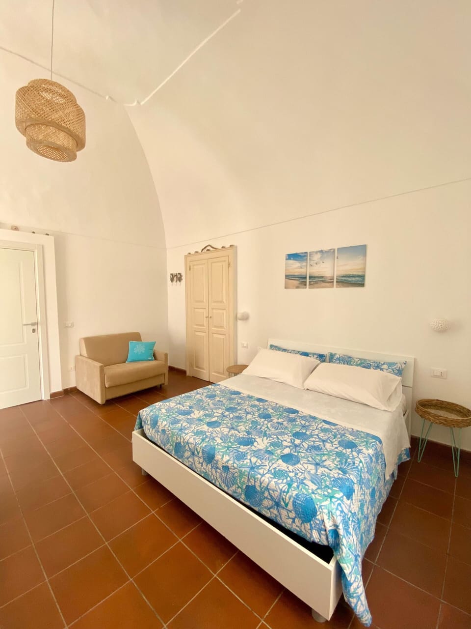 Comfort Triple Room, Balcony, City View | Individually furnished, desk, soundproofing, free WiFi