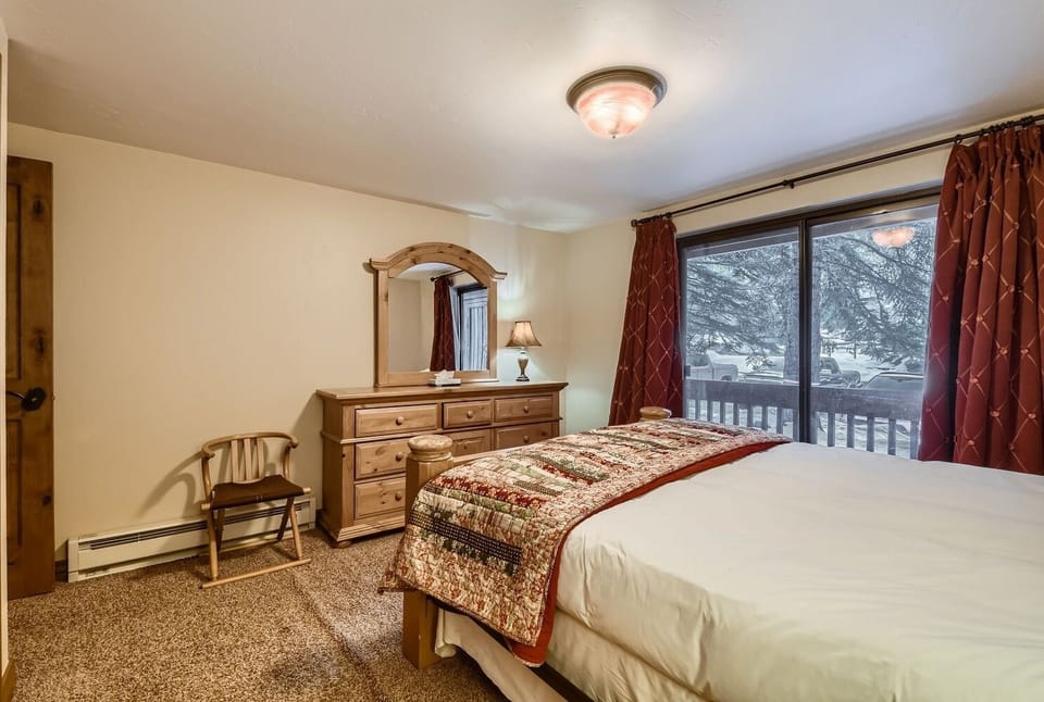 Condo, 2 Bedrooms | 2 bedrooms, desk, laptop workspace, iron/ironing board