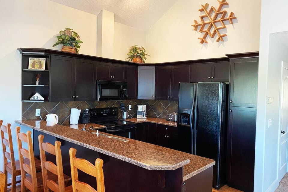 Kitchen, fully equipped for up to 11 people. 