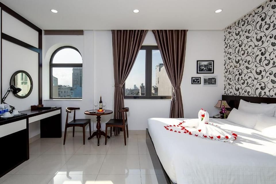 Premium bedding, minibar, desk, laptop workspace