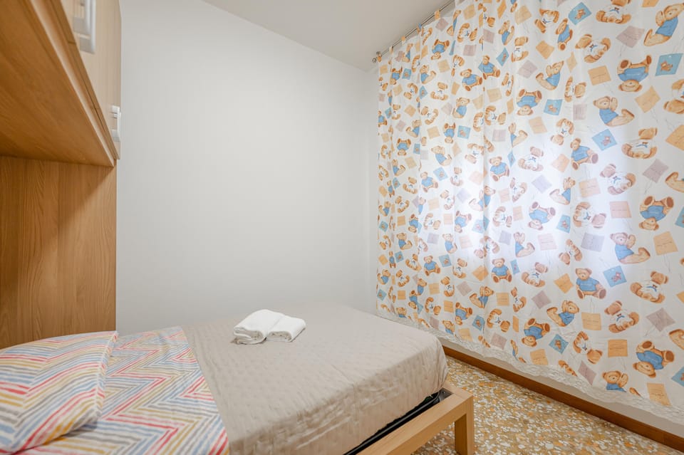 Comfort Condo | 3 bedrooms, premium bedding, down comforters, memory foam beds