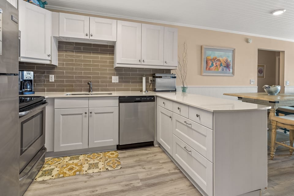 Indoors, Kitchen, Home Decor, Sink, Refrigerator