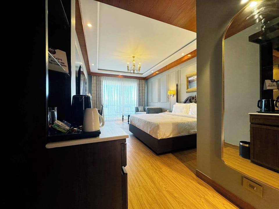 Classic Double Room, Balcony, Valley View | In-room safe, desk, laptop workspace, free WiFi
