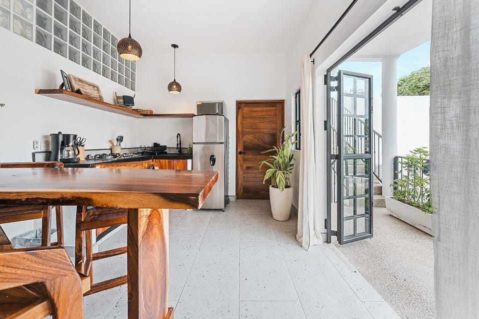 Family House, Pool View | Private kitchen