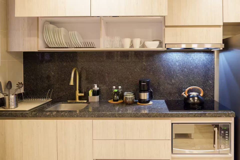 Full Kitchen - Refrigerator - Microwave - Stove - Coffee, Tea, utensils  