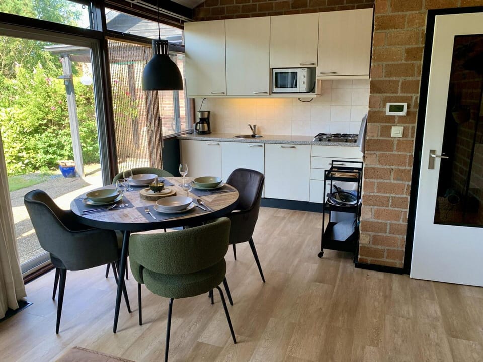 House | Dining