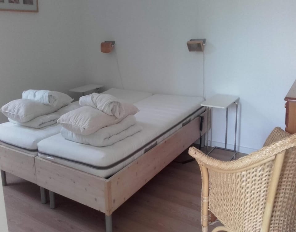 Nice Bungalow With a Sunny Garden House in North Holland (province)