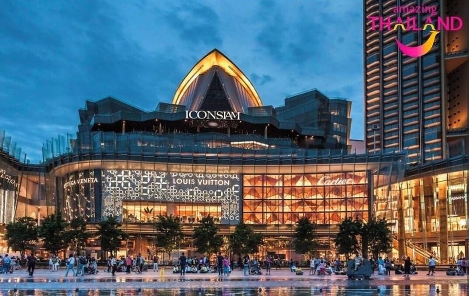 Shopping mall