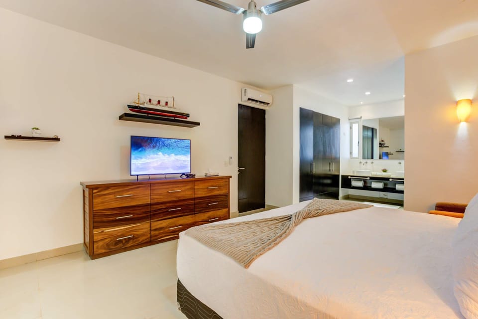 Bedroom 1 with tv