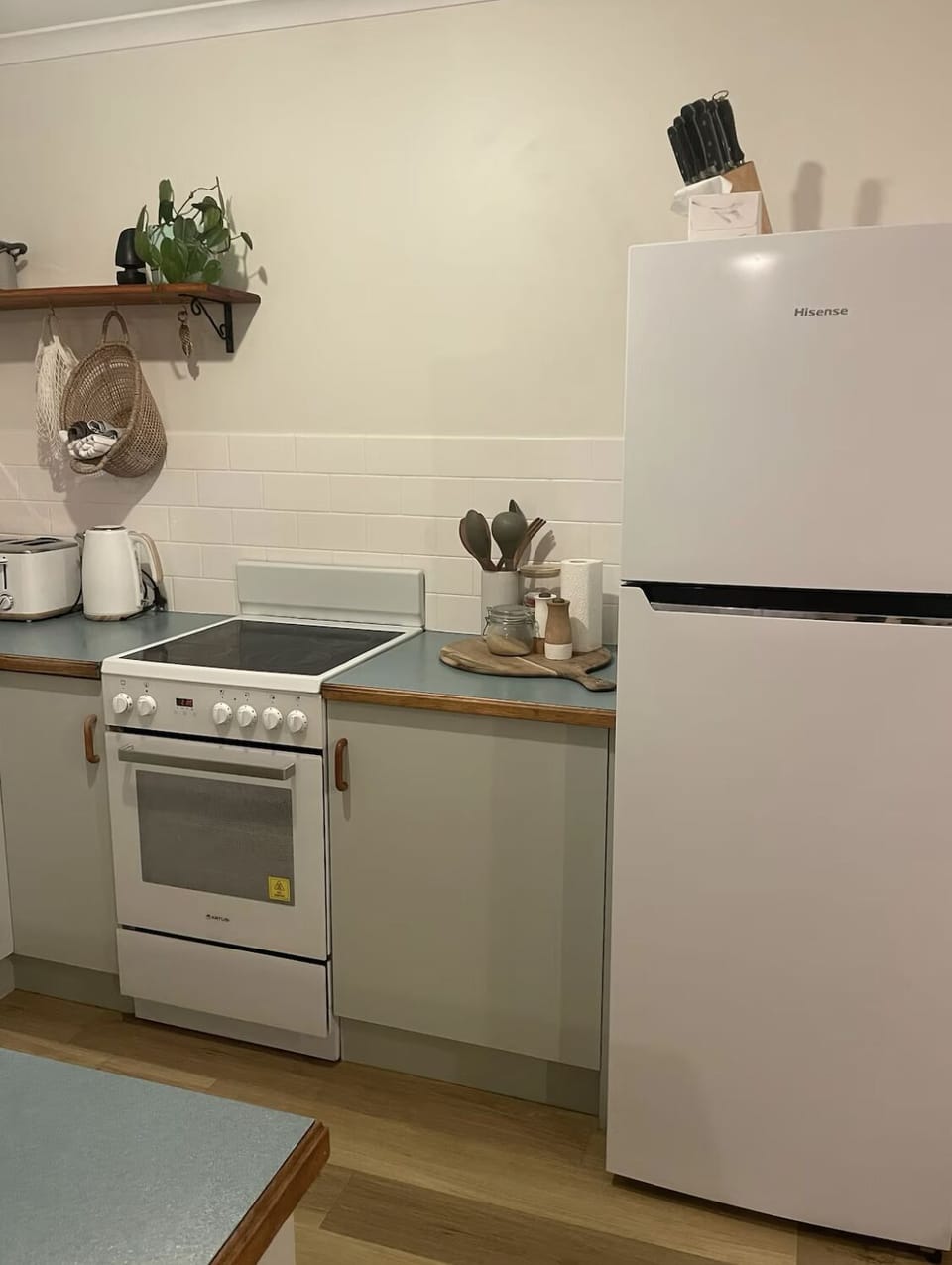 Fully equipped kitchen