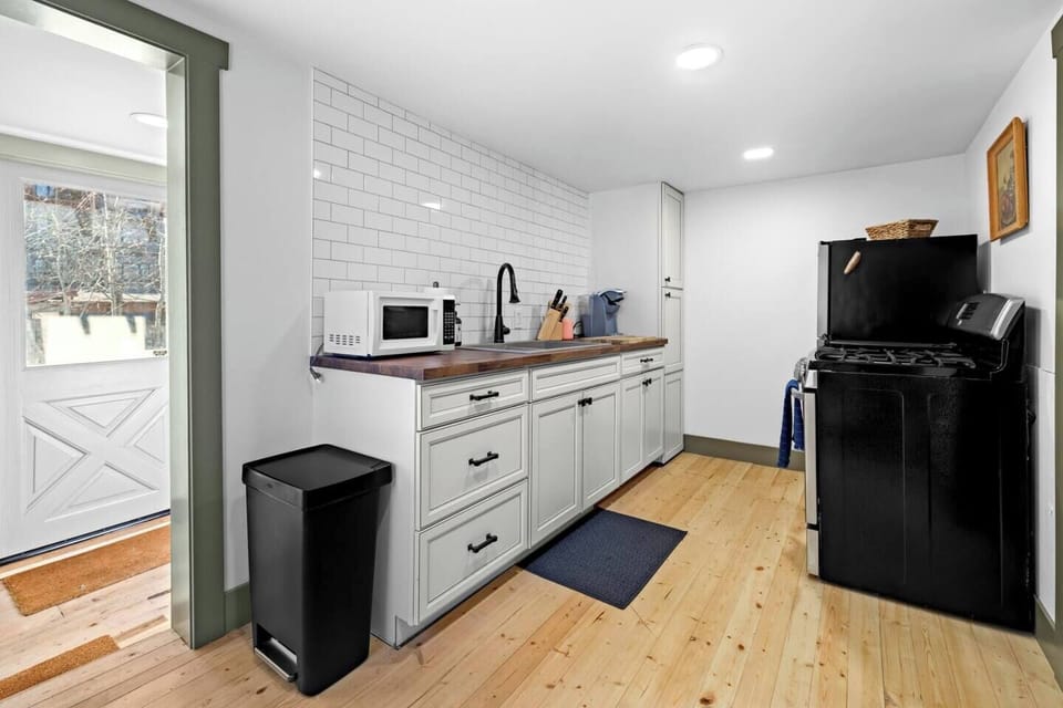 Kitchen (2)