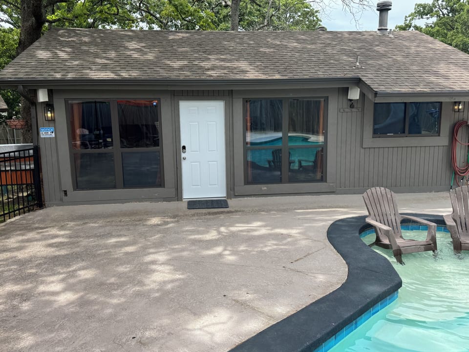 Electronic keyed entrance to poolhouse