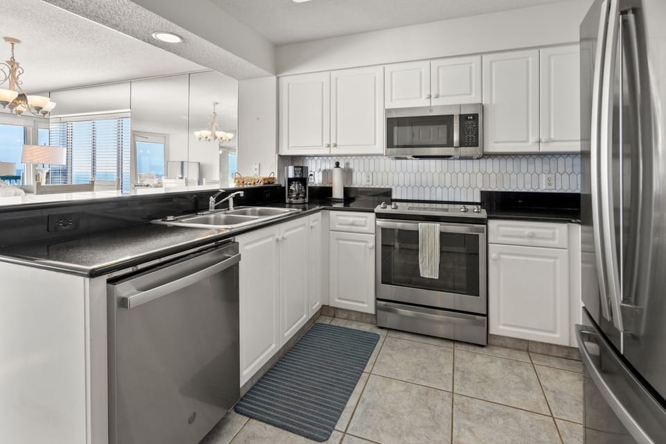 Indoors, Kitchen, Microwave, Oven, Sink