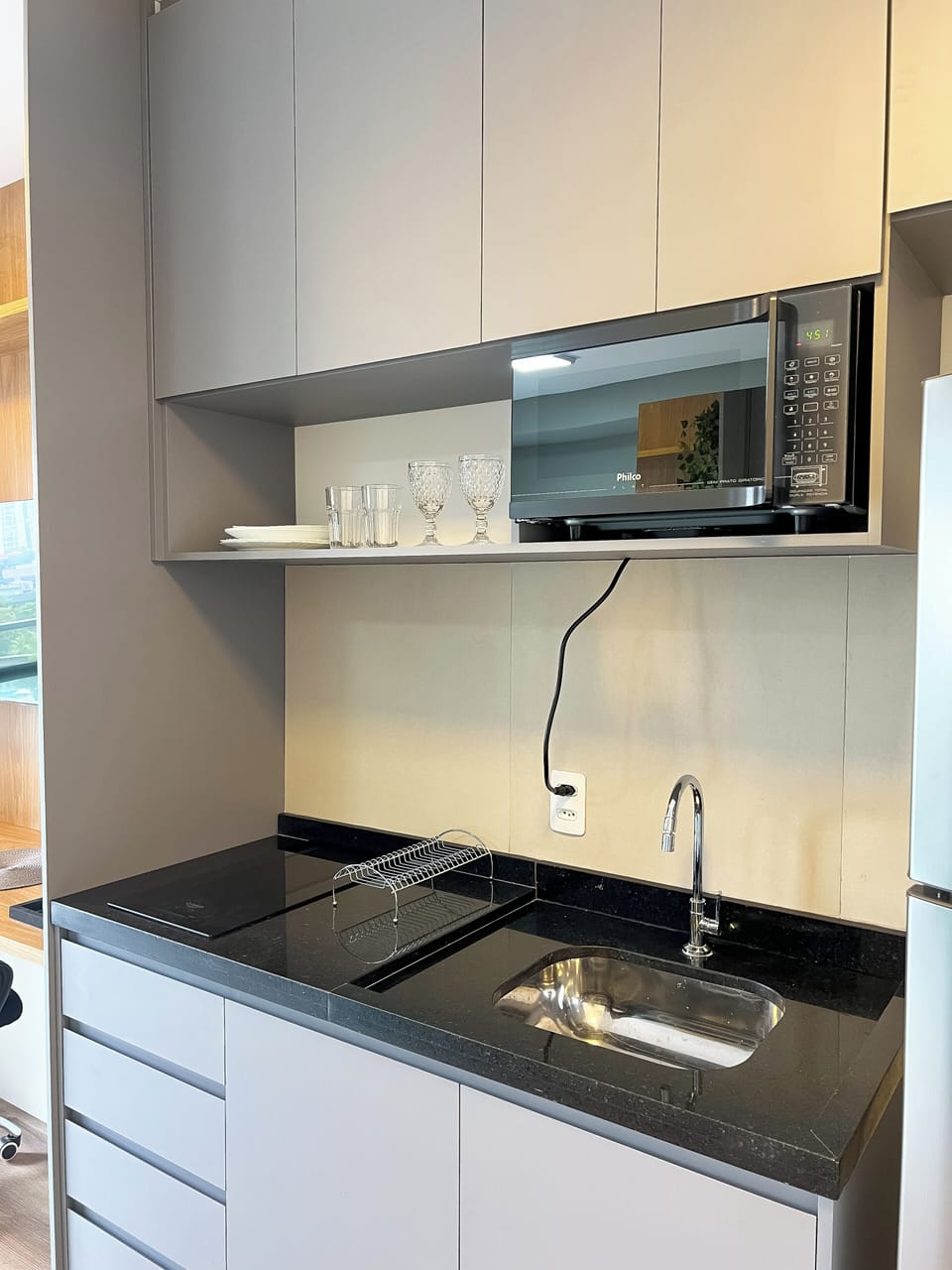 Comfort Studio, Balcony, City View | Private kitchen | Espresso maker