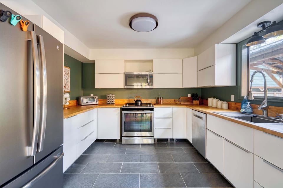 Bright kitchen with plenty of counter space.