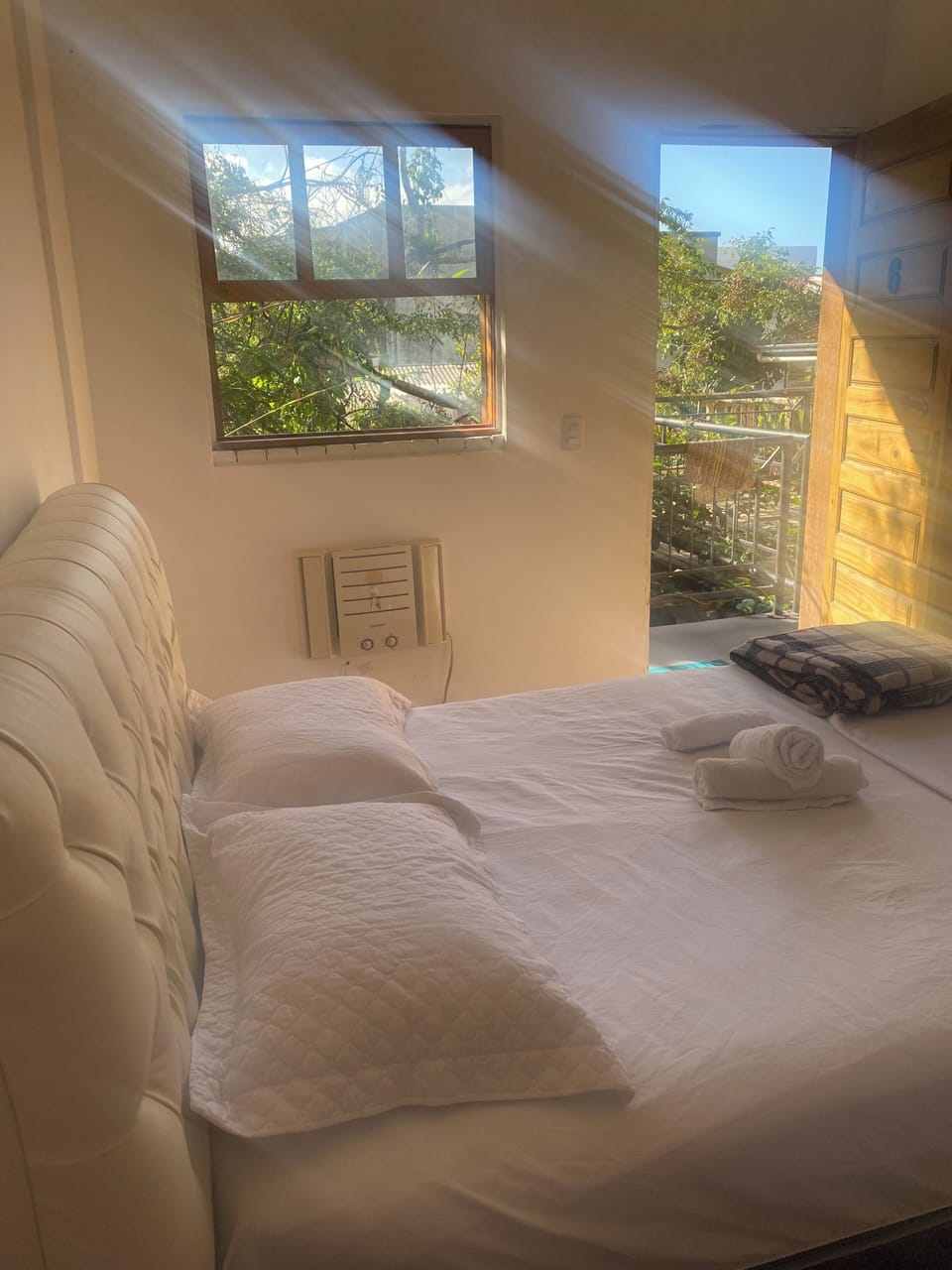 Economy Suite, Lake View | 1 bedroom, soundproofing, free WiFi