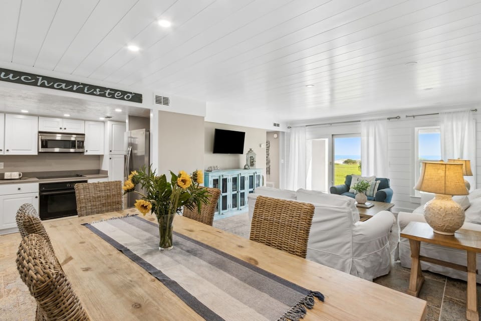 Dining Table Seating 6