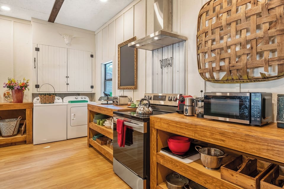 kitchen + washer and dryer