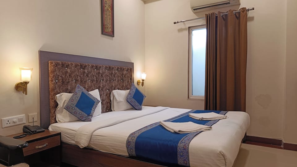 Standard Double Room | Desk, free WiFi