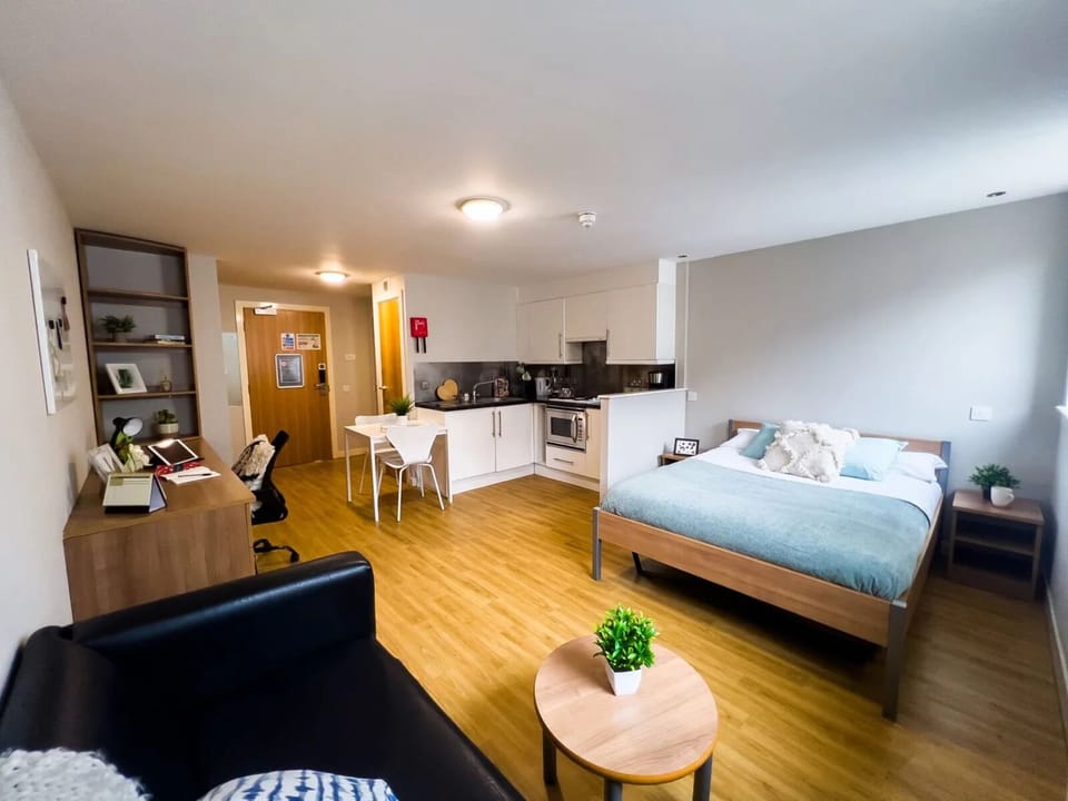 Studio, Non Smoking | Iron/ironing board, free WiFi