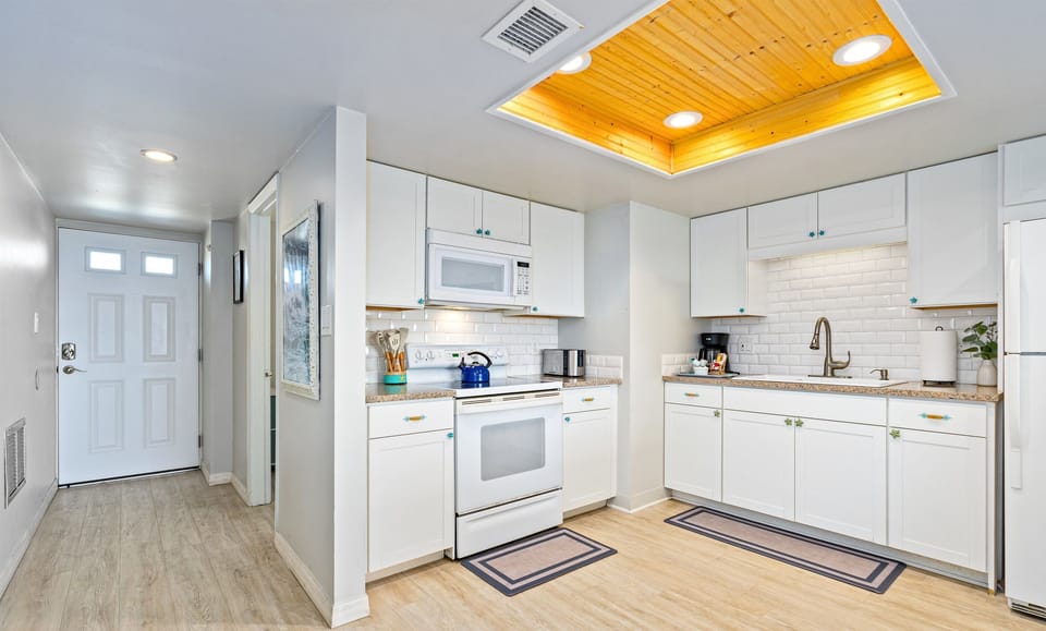 Fully-Equipped Kitchen