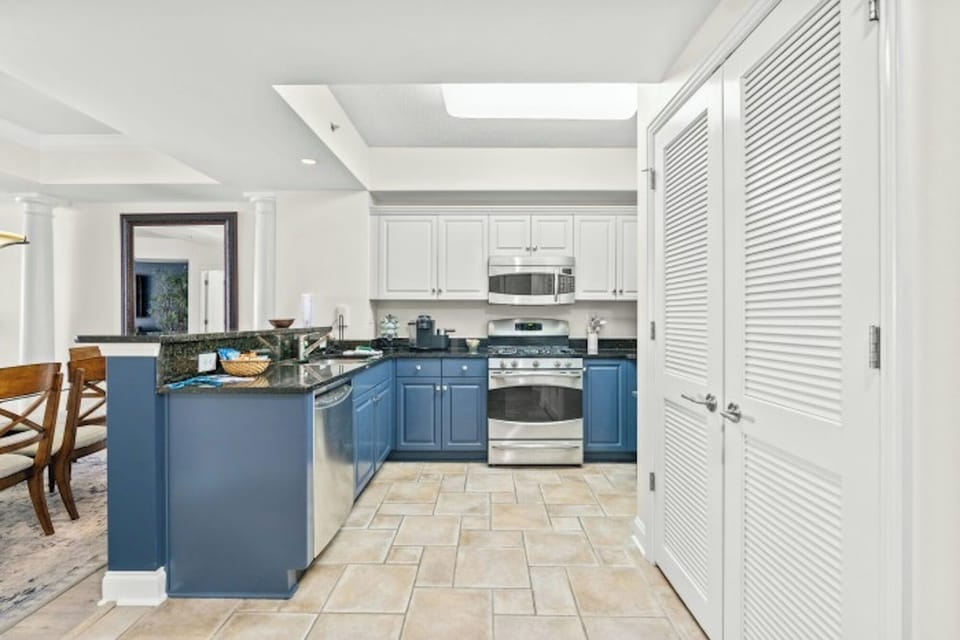 A chefs dream kitchen, fully stocked and loaded.